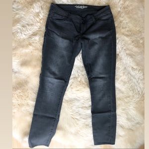 Old Navy Rock Star Skinny Jeans in Dark Grey